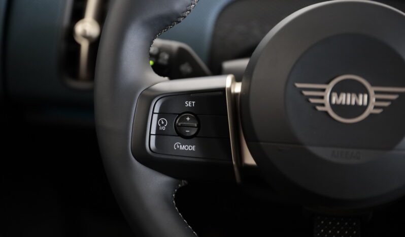 Mini COUNTRYMAN C Sports Activity 1.5 48V pieno