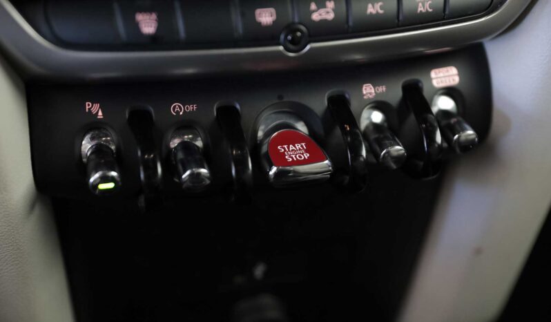 Mini COUNTRYMAN COOPER SD All 4 Hype 2V 190CV pieno