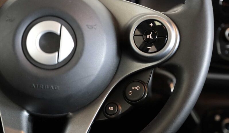 Smart FORFOUR II Passion 71 CV Twinamic pieno