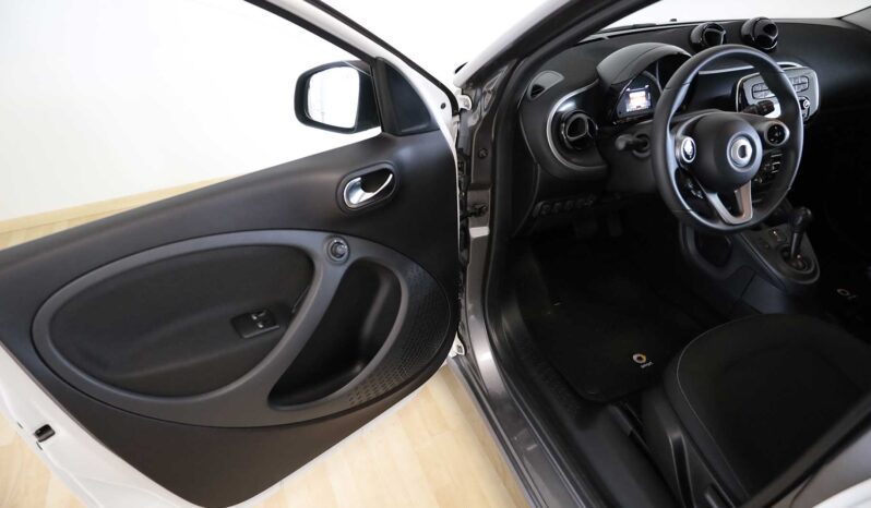 Smart FORFOUR II Passion 71 CV Twinamic pieno