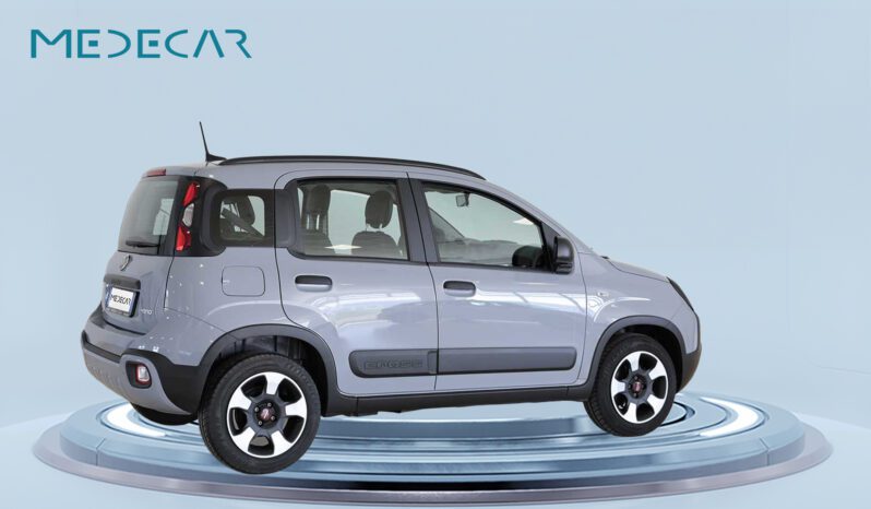 Fiat PANDA 1.0 Firefly Hybrid Cross S&S 70CV 5P pieno