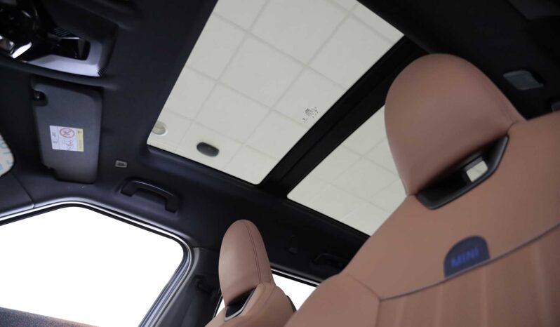 Mini Countryman 1.5 Favoured 48V pieno