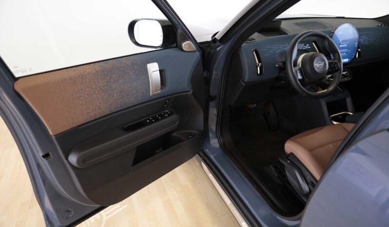 Mini Countryman 1.5 Favoured 48V pieno