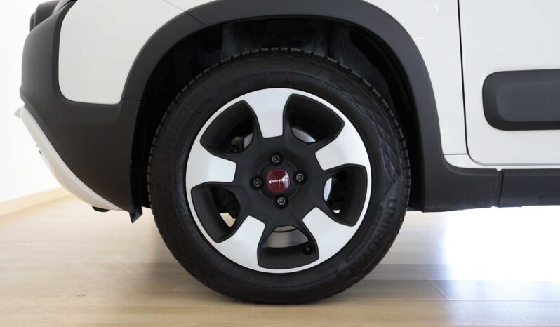 Fiat PANDA 1.0 Fire-Fly Hybrid City Cross S&S 70CV pieno